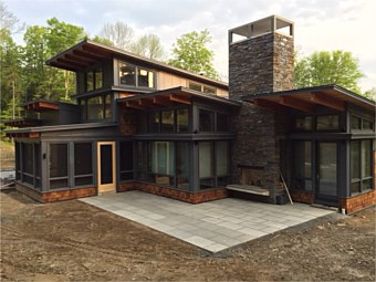 Black river mica ashlar - house facade